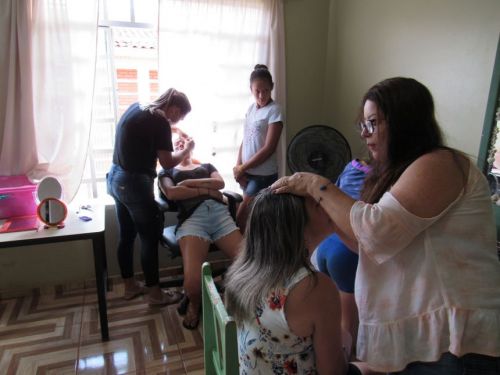 DIA DA BELEZA MARCA ENCERRAMENTO DA SEMANA DA MULHER