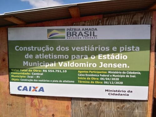 OBRAS DOS VESTIÁRIOS E PISTA DE ATLETISMO