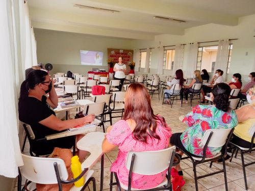 REDE MUNICIPAL DE ENSINO INICIA ANO LETIVO COM FORMAÇÃO PEDAGÓGICA