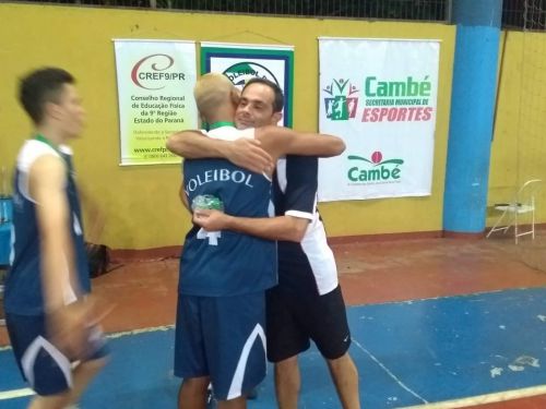 Atleta do vôlei marialvense é convocado para a Seleção Paranaense
