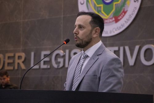 Flori Cordeiro e Aparecido Donadoni são empossados como prefeito e vice-prefeito de Vilhena; novo secretariado também é definido