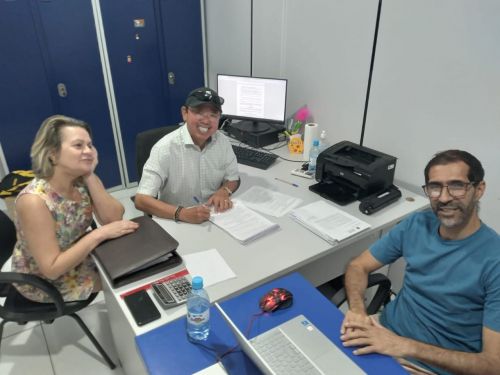 Em sessão na Câmara, vereadores elogiam Executivo e sinalizam aprovação do PCCR nesta quinta-feira