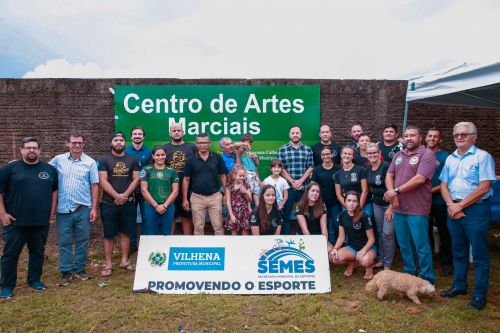 Prefeito Flori Cordeiro dá início às obras de construção do Centro de Artes Marciais