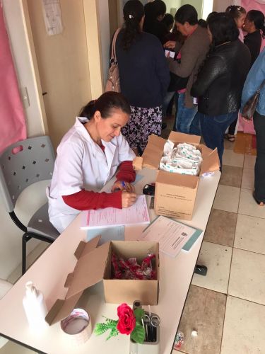 Ações da campanha Outubro Rosa ocorrem na Comunidade da Saudade  