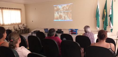 ANO LETIVO INICIANDO COM FORMAÇÃO DOS PROFESSORES E AGENTES EDUCACIONAIS
