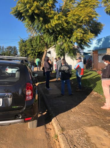 VACINAÇÃO EM PÚBLICO EM GERAL COM MAIS DE 54 ANOS