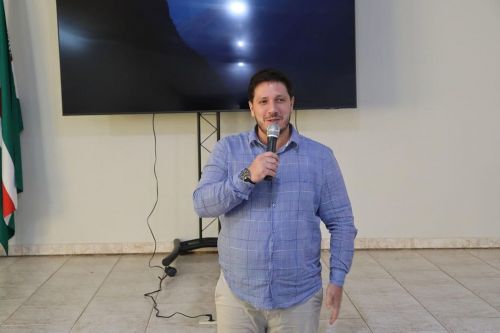 Município de Cândido de Abreu realiza solenidade de posse dos servidores aprovados no último Concurso Público