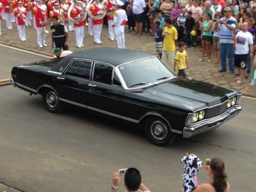 DESFILE DE ANIVERSÁRIO DOS 60 ANOS DE CÂNDIDO DE ABREU