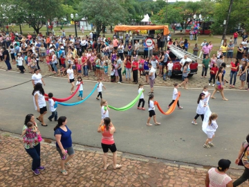 DESFILE DE ANIVERSÁRIO DOS 60 ANOS DE CÂNDIDO DE ABREU