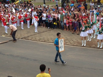 DESFILE DE ANIVERSÁRIO DOS 60 ANOS DE CÂNDIDO DE ABREU