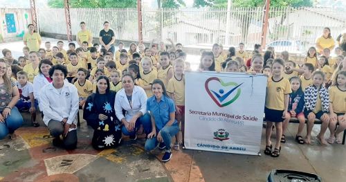 Secretaria de Saúde realiza palestras educativas em escolas e alerta alunos sobre a prevenção e controle do Covid-19 e dengue