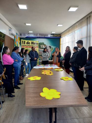 CRAS e Secretaria de Educação realizam a entrega da Premiação do 4º Concurso Cultural de Desenho sobre o Dia 18 de Maio "Faça Bonito. Proteja nossas crianças e adolescentes