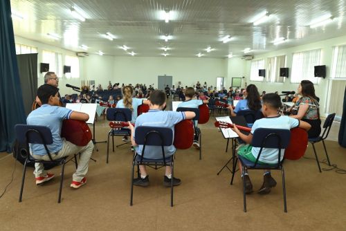 SECRETARIA DE EDUCAÇÃO DE CATANDUVAS PROMOVEU A  IV CONFERÊNCIA MUNICIPAL DE EDUCAÇÃO