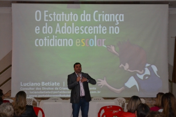 Palestra sobre o Estatuto da Criana e do Adolescente no cotidiano escolar...