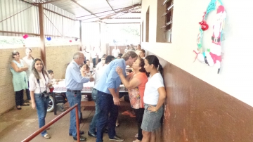 Deputado Federal Zeca Dirceu visita Santo Incio ...