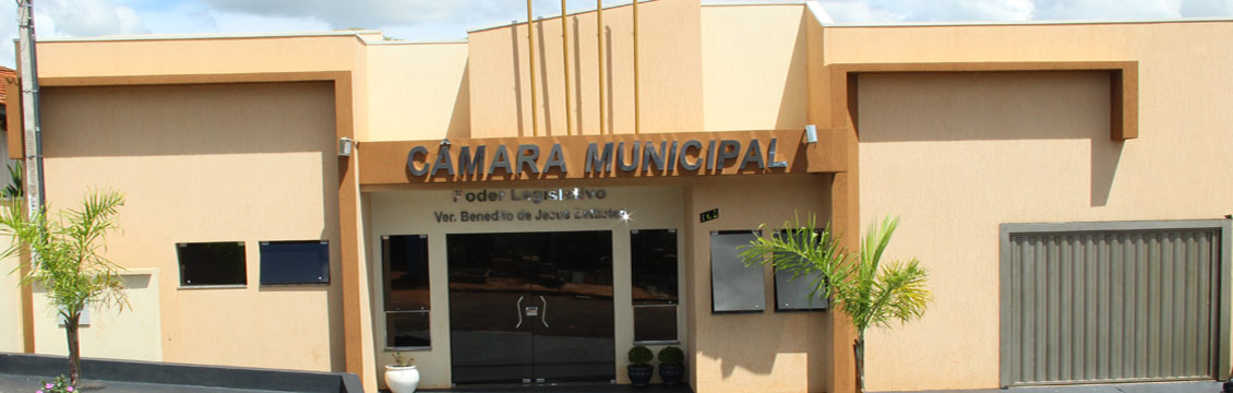 Fachada da Cmara