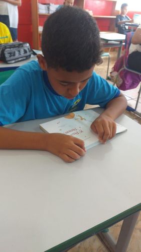 Volta às aulas em São Pedro do Ivaí encanta alunos com proposta literária