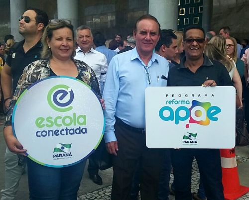 Com a presença do prefeito, escolas estaduais de SPI garantem recursos para reformas