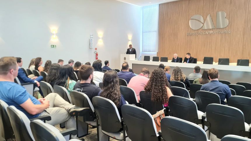 OAB Campo Mourão realiza reunião institucional com juiz Dr. Juliano Albino Manica sobre varas empresariais regionalizadas