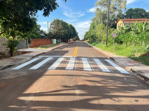 PREFEITURA ENTREGA OBRAS DE PAVIMENTAÇÃO DAS RUAS ESTADOS UNIDOS, PIAUÍ E PARÁ