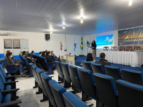 INICIADO CURSO PRÉ-VESTIBULAR EM PARCERIA DA PREFEITURA DE PONTAL COM A UFPR