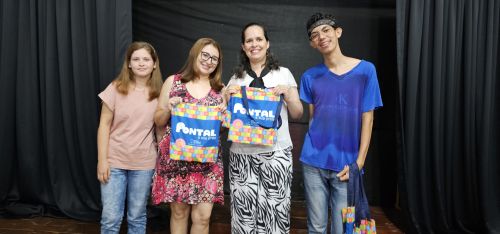 PREMIAÇÃO LITERÁRIA REÚNE ESCRITORES E FOTÓGRAFOS DE TODO LITORAL PARANAENSE