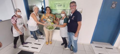 FORMADA TURMA DE ALUNOS DO CURSO DE BENEFICIAMENTO E TRANSFORMAÇÃO CASEIRA DE MANDIOCA