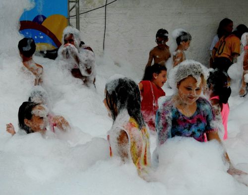 BLOCOS E SHOW DO ARA KETU NO PRÉ-CARNAVAL DE PONTAL DO PARANÁ