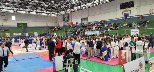 ATLETAS PONTALENSES TRAZEM 10 MEDALHAS DO BRASIL OPEN DE TAEKWONDO