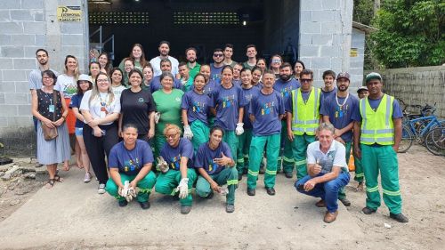 SEMANA DO LIXO ZERO - ALUNOS DE ENGENHARIA AMBIENTAL DA UFPR E PREFEITURA VISITAM A AMCORESPP