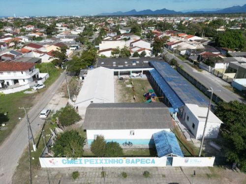 OBRA DO CMEI PEIXINHO SAPECA ENTRA EM FASE FINAL DE CONSTRUÇÃO
