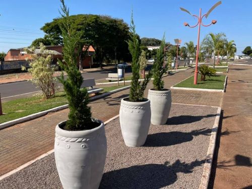 OBRAS EM ANDAMENTO-PAISAGISMO