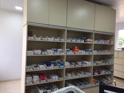 REFORMA E AMPLIAÇÃO DA FARMACIA COMUNITÁRIA NO POSTO DE SAÚDE.