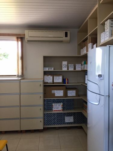 REFORMA E AMPLIAÇÃO DA FARMACIA COMUNITÁRIA NO POSTO DE SAÚDE.