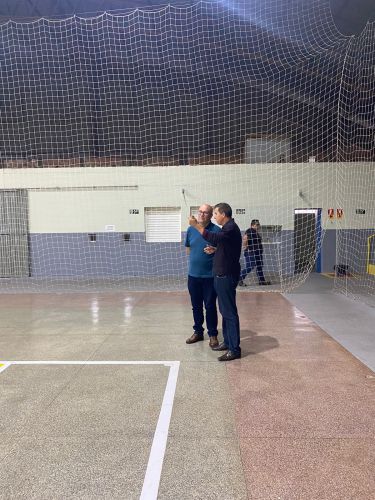 SECRETARIA DE ESPORTES GANHA TABELA DE BASQUETE MÓVEL
