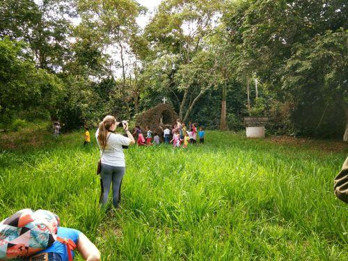 ALUNOS DO SERVIÇO DE CONVIVÊNCIA DO CRAS VISITAM O ENCONTRO DAS ÁGUAS 