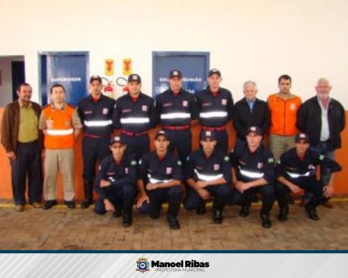 Corpo de Bombeiros Comunitário em Manoel Ribas comemora 15 anos de atividades.