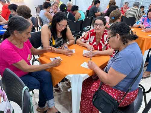 Bingo das Mães: uma tarde especial no CCI