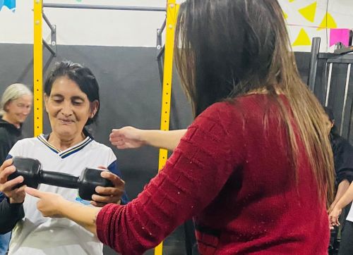 VISITA DOS ALUNOS DO EJA AO MIT SPORT CENTER  NO DIA 20 DE JUNHO 