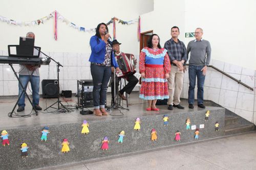 Centro de Convivência do Idoso realiza tradicional festa junina