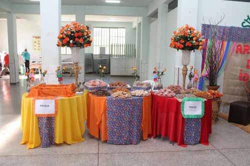 Centro de Convivência do Idoso realiza tradicional festa junina
