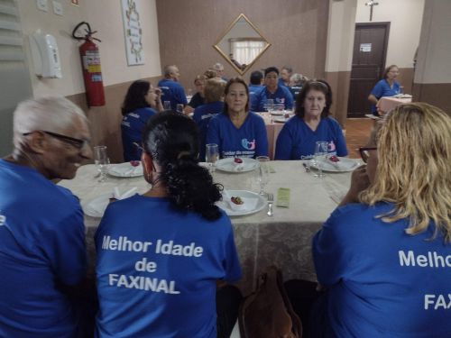 GRUPO DA MELHOR IDADE TEM DIA ESPECIAL DE PÁSCOA