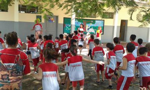 Volta às aulas na Escola Municipal Afrânio Peixoto.