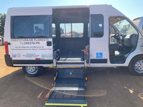 VAN PEUGEOT/ BOXER HDI TCA, ANO: 2015	R$ 45.000,00