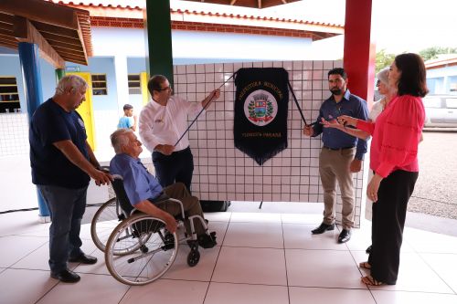 Prefeitura inaugura Escola Municipal Victor Tonietti