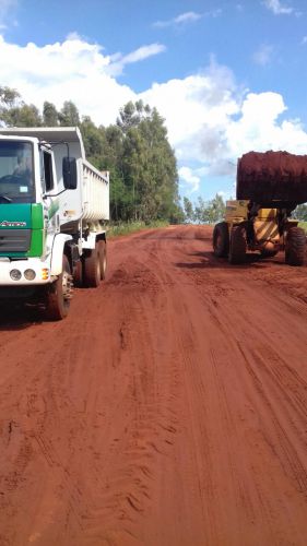 Setor de Transportes e Conservação realiza um excelente trabalho de manutenção das estradas vicinais.