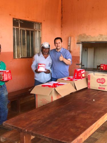 Servidores recebem lembranças de natal