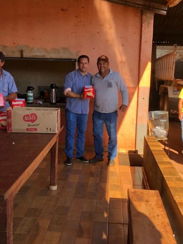 Servidores recebem lembranças de natal
