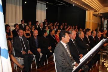 Prefeito e vice de Cafelndia prestigiam evento da Amop