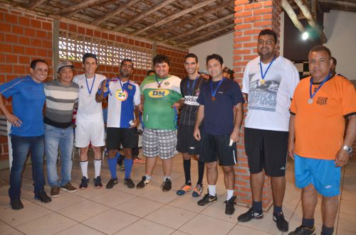 Servidores municipais comemoram Dia do Trabalho em evento esportivo e recreativo 
